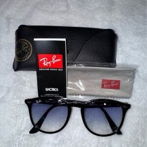 Ray-Ban Glossy Black Sunglasses